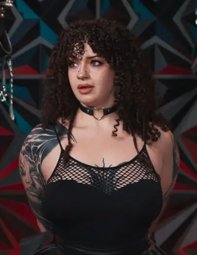 18 tall domme steals robber s load 2026